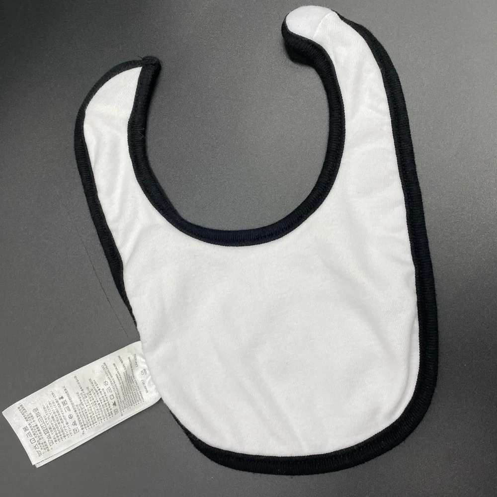 Nike baby infant 0-6 months white & black Bib